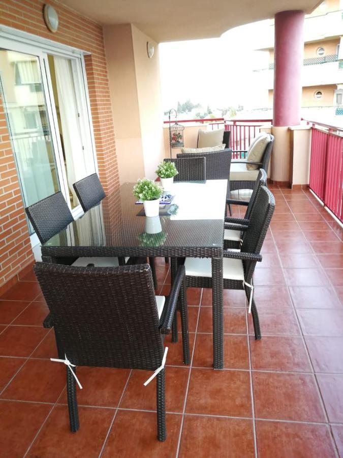 Gran Apartamento Para 6 Personas En Фуeнхирола Екстериор снимка